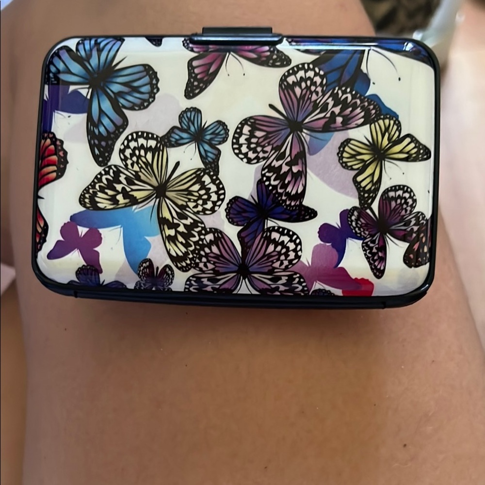 Butterfly Print Women's Accessory Case